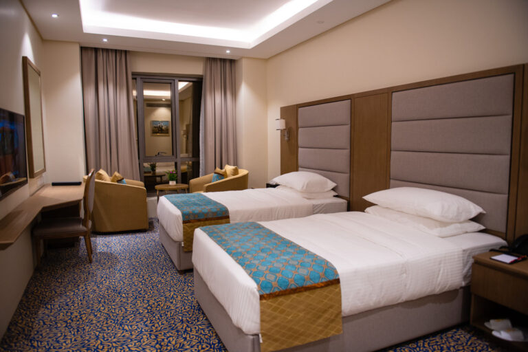 Blissfull Stay - Twin Room with Breakfast